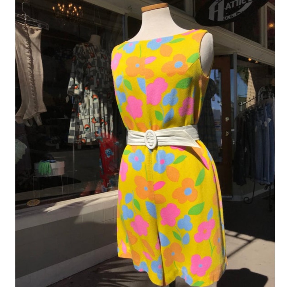 Vintage 60’s Romper💛☀️